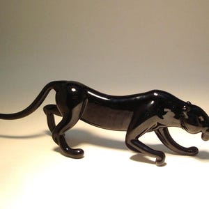 Blown Glass Black Panther Figurine – Handmade Glass Animal Sculpture, Collector Gift for Nature Lovers