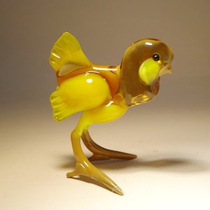 Handmade  Blown Glass Figurine Art Bird Yellow CHICKEN Hen Figurine