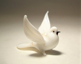 Handmade Blown Glass Small Figurine White Pigeon Dove Bird