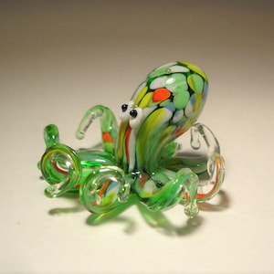 Geblasene Glas-Oktopus-Figur - grünes Seetier-Kunst, Küstendekor