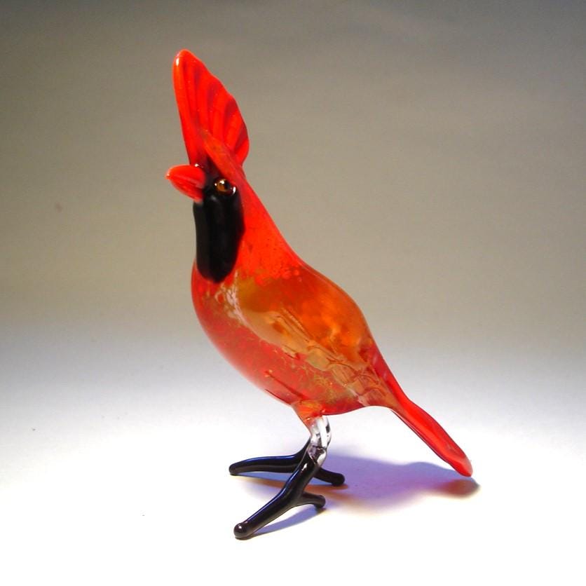 【美品】赤色　レッドガラス 小鳥　彫刻 置物　インテリア 吹きガラスのカーディナルの置物 - 手作りの赤い鳥のアート彫刻