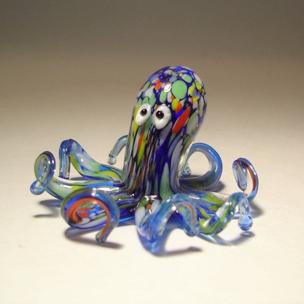 Handmade Blown Glass Art Figurine Sea Animal Blue OCTOPUS with Colorful Spots