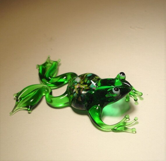 Handmade Blown Glass Art Small Animal Green with Colorful Specs FROG Figurine