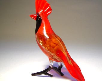 吹きガラスのカーディナルの置物 - 手作りの赤い鳥のアート彫刻