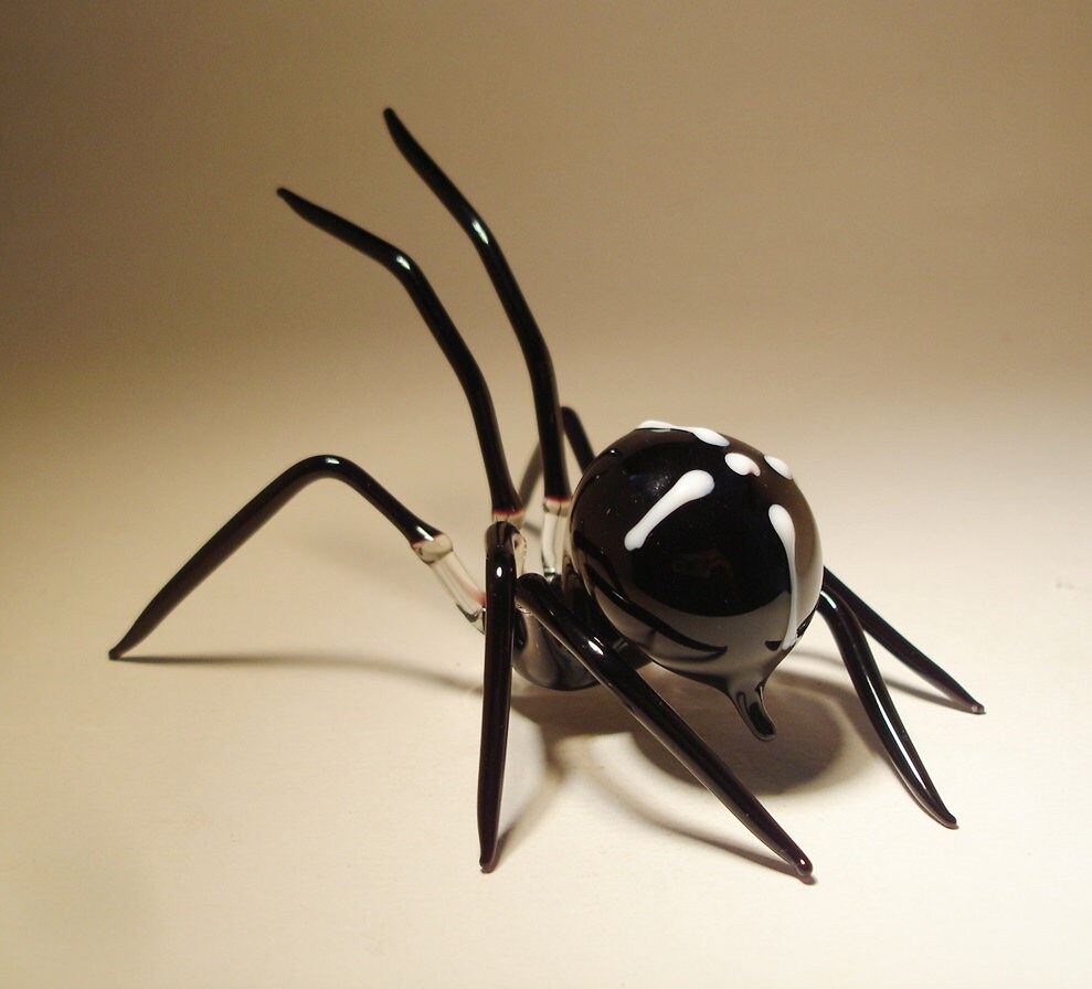 Figurine Araignée En Laiton - Décoration De Bureau Ou Maison - Taille Compacte 5x3.6x3.2 Cm - Solide Et Détaillée - Idée Cadeau Originale