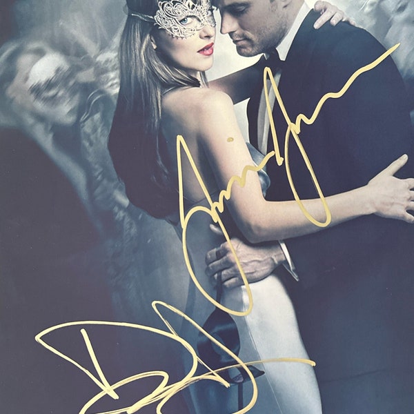 Autograph COA  Fifty Shades of Grey Photo