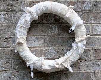 Undecorated Fabric Wreath for Front Door, Large 19" Primitive Rustic Wreath Base for Year Round Decor