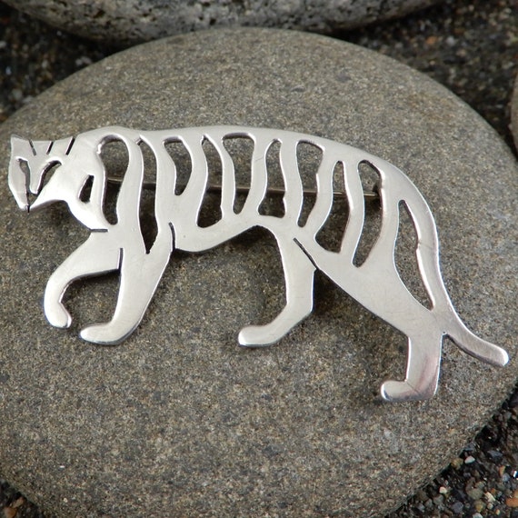 Tiger Pin, Vintage Sterling, Italy, SU, Openwork,