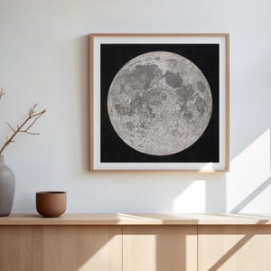 Arte del planisferio lunar - Decoración de mapa celeste en blanco y negro - Astronomía vintage - Luz oblicua hipotética - Primer plano detallado de la luna