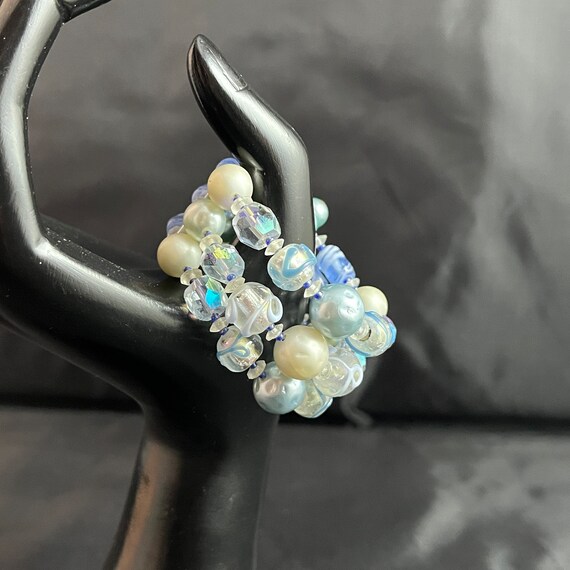 Memory Wire Bracelet Three Strands Light Blue Whi… - image 7
