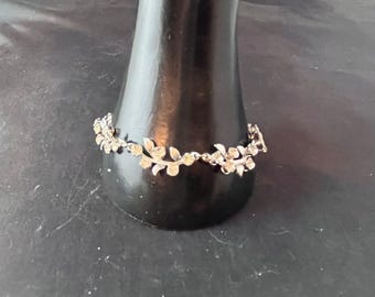 Bracelet floral vintage en strass, chaîne à maillons argentés avec fleurs en cristal scintillantes, élégants bijoux fantaisie de domaine