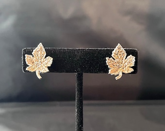 Small Clip On Earrings Maple Leaf Shaped Marcasite Looking Silver Tone Metal Material Vintage 1950s Costume Jewelry Elsysvintage