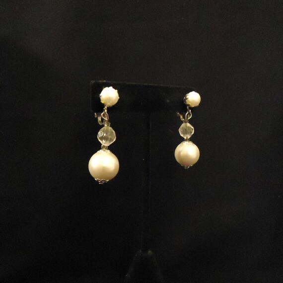 White Clear Clip On Earrings Made in Hong Kong Pe… - image 2