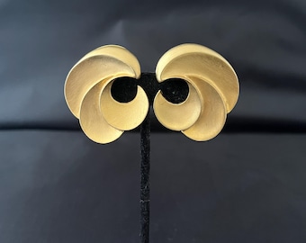 Vintage MJENT Gold Tone Swirl Earrings, 1980s Statement Clip On, Sculptural Modernist Jewelry, Bold Matte Gold Earrings