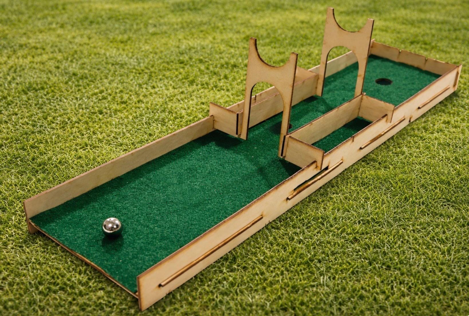 Mini Finger Golf Course Finger Putts, Crazy Golf Board Game, Table Top Mini Golf, Travel Board ...