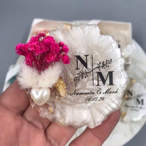 Personalized Wedding Epoxy Magnet Favor with box,Engagement Gifts, Epoxy Fridge Magnet with box,Wedding Favors,Engagement Favors