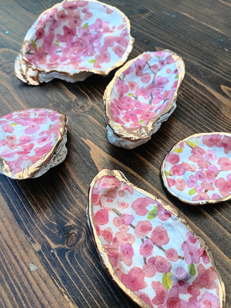 Beautiful Cherry Tree Oysters - Etsy