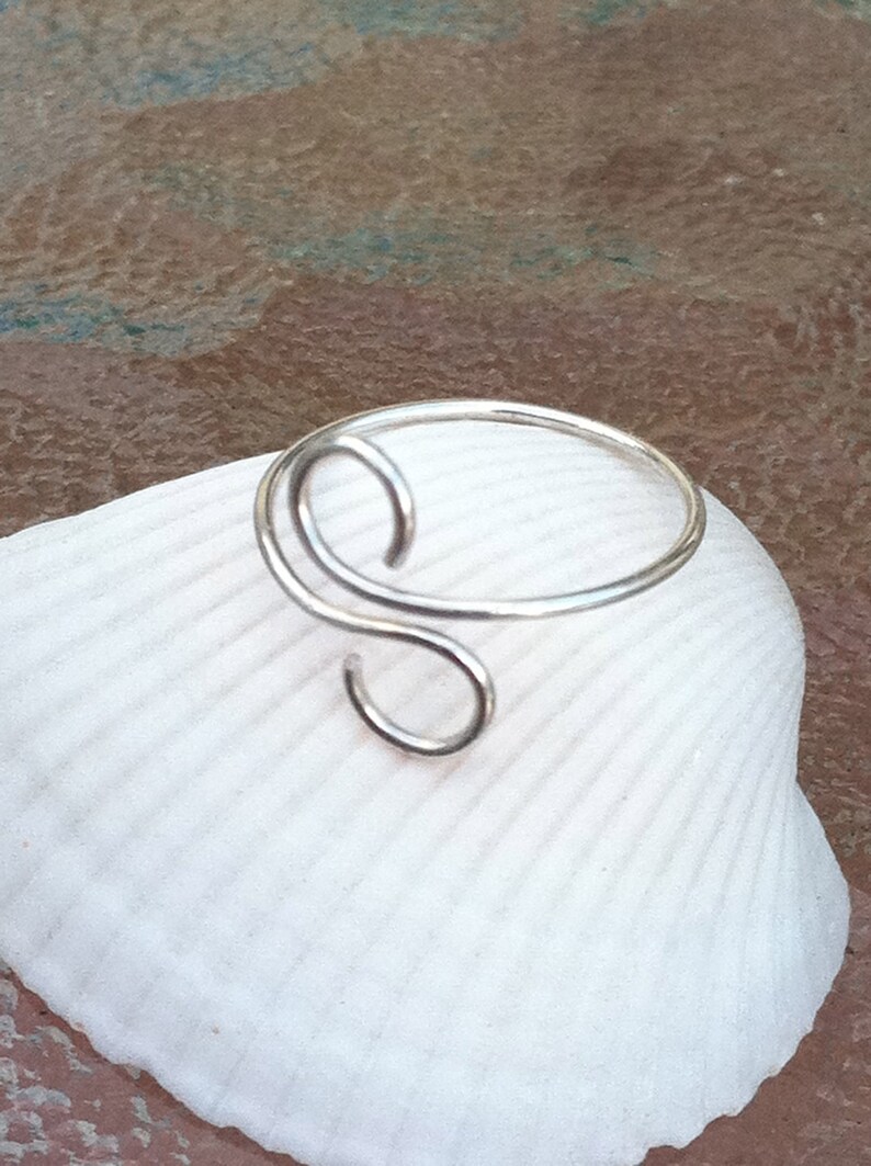 Simplicity Toe Ring from our Brielle Collection simple and Etsy