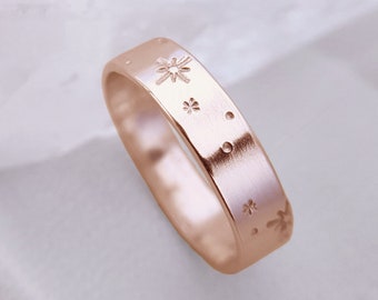 Nocturne ⟡ 5mm 14K Solid Rose Gold Starburst Ring, star engraved band, Celestial ring, night sky ring, 5mm x 0.75mm flat band | PREORDER