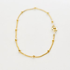 Dotted gold chain bracelet, gold beaded chain, delicate gold filled bracelet, thin gold bead bracelet, gift for her, satellite bracelet image 3