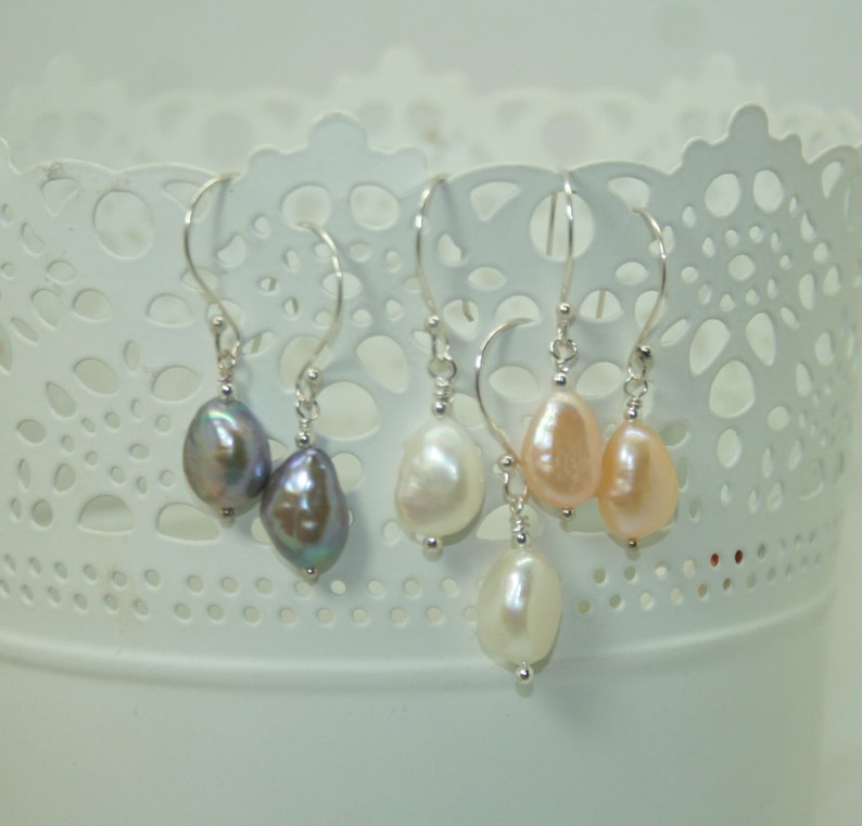 Classic pearl bracelet image 5