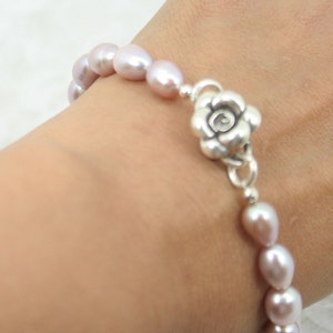 Classic pearl bracelet image 3