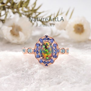 Vintage Feueropal Verlobungsring Einzigartige Oval Black Opal Ehering Roségold Sapphire Cluster Ring Jahrestag Versprechen Ringe für Frauen