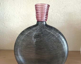 Art Glass Two-Toned Spiral Vase