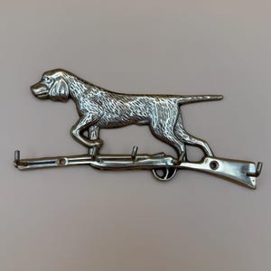 Hunting Dog and Rifle Wall Plaque Likely Brass Metal Key or Leash Hanger Rustic Cabin Decor Pointer Design Animal Lovers Gift