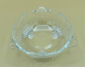 Three Tab Bowl: plato, vintage, Anchor Hocking, uva, vid, transparente, vidrio, viejo