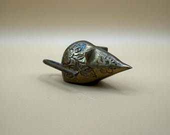 Made in India Metal Mouse Figurine Small Animal Sculpture Pointed Snout Mice Collectible Rustic Farmhouse Decor Desk Display