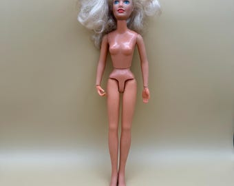 Hasbro Barbie Doll Blonde Hong Kong Figure, Vintage Fashion Doll Toy, Collectible Display Piece, Doll Collection Decor