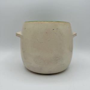 Pot à grains McCoy Pottery : céramique blanche et verte allant au four