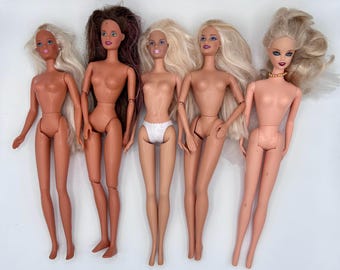Vintage 90s Barbie Lot: Blonde & Brunette Dolls, Collectible Toys
