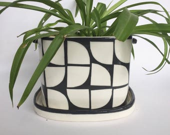 ceramic planter, succulent planter, Black and White Planter