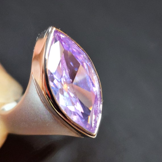 Size 5 Light Purple Ring, Large Statement Ring, V… - image 3