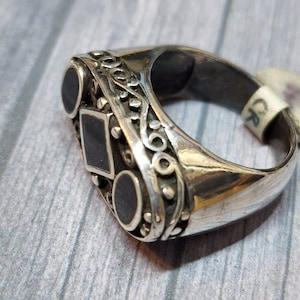 Size 8 Black Enamel Ring, Sterling Silver Ring, Goth Ring, Mens Pinky Ring, Vintage Jewelry 925 Silver Ring, Womens Statement Ring