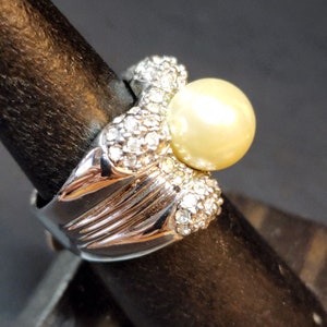 SALE - Vintage Faux Pearl Size 6 Ring Women&#39;s Silver Large CZ Statement Ring, Cocktail Ring, Costume Jewelry Pavé