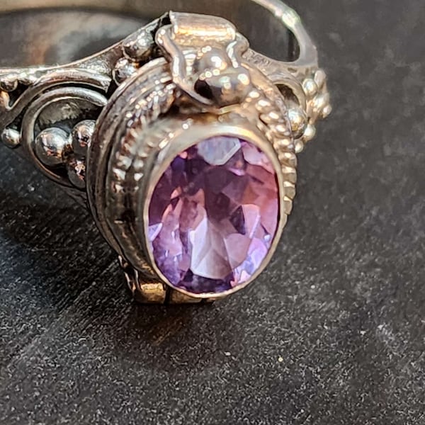 Faceted Amethyst Poison Ring, 925 Sterling Silver Vintage Secret Compartment Ring, Purple Locket Ring February Birthstone