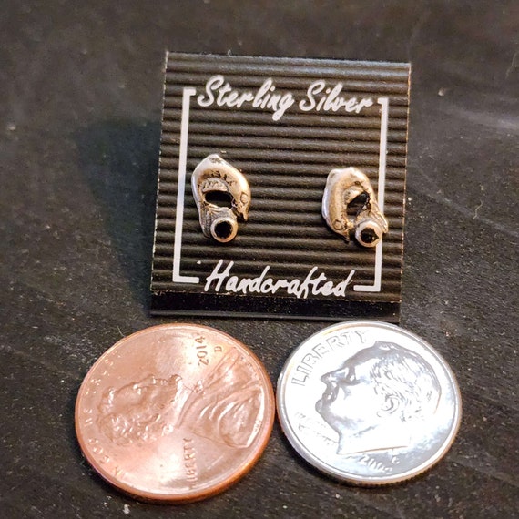 Minimalist Tiny Dolphin Earrings, Black Studs, Vi… - image 2