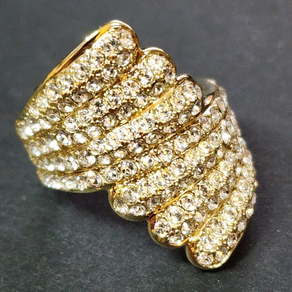 Size 6 Ring, Large Gold Statement Ring, Pavè Cock… - image 3