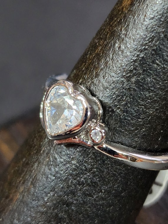 Vintage Heart Ring, Dainty Silver with Faux Diamo… - image 7