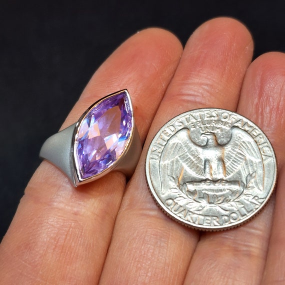 Size 5 Light Purple Ring, Large Statement Ring, V… - image 8