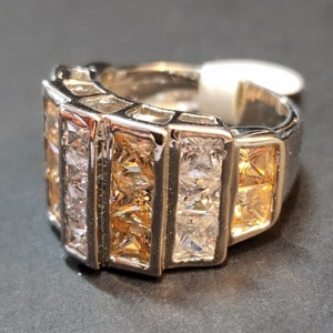 Size 7 Ring, Vintage Silver Tone with Light Topaz Yellow CZ, November Birthstone Champagne