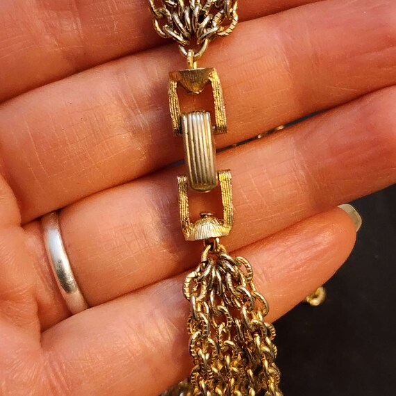 Vintage Chain Tassel Necklace, Gold Tone, Metal B… - image 9