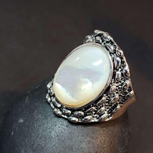 Vintage White Conch Shell Ring, Unique Large Silver Statement Cocktail Ring