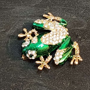 Small Green Frog Brooch, Gold Frog Lapel Pin with Rhinestones
