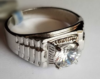 Size 12.25 Ring Vintage Silver Tone With Clear Round Faceted