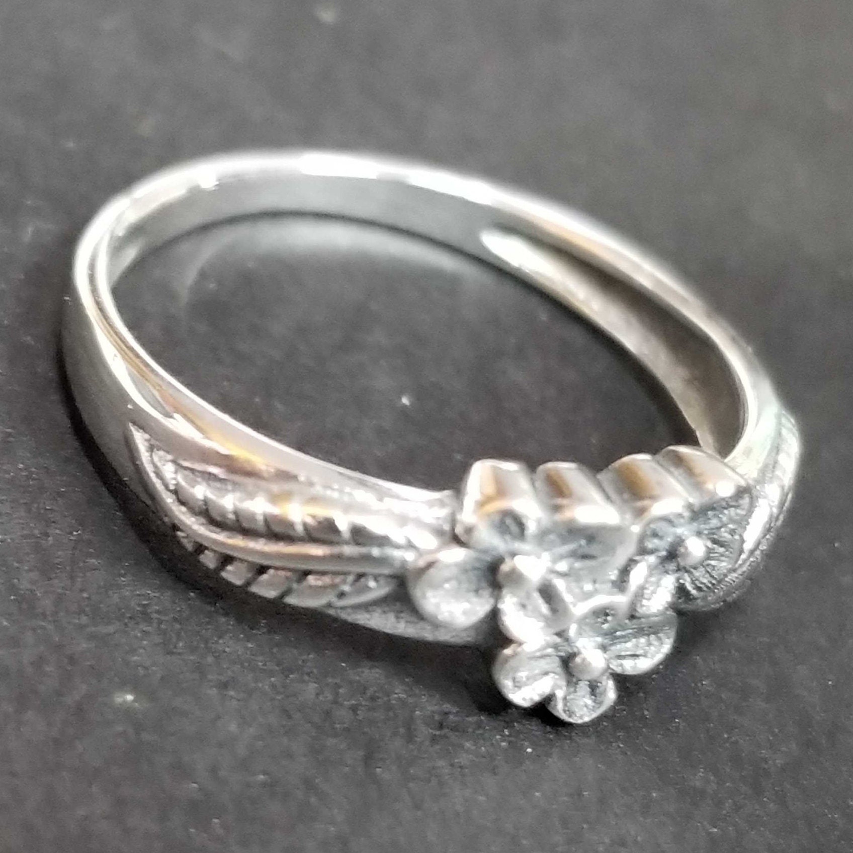 Vintage 925 Silver Pinky Ring - Etsy