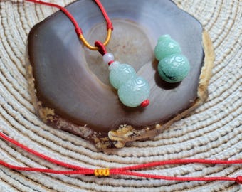 Burmese Jadeite green hand craved Gourd hulu Pendant Necklace: Protection Amulet Jewelry